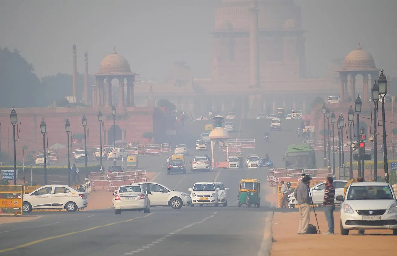 Bad pollution. India Air pollution. Загрязнение атмосферного воздуха. Загрязненный воздух. Город под смогом.