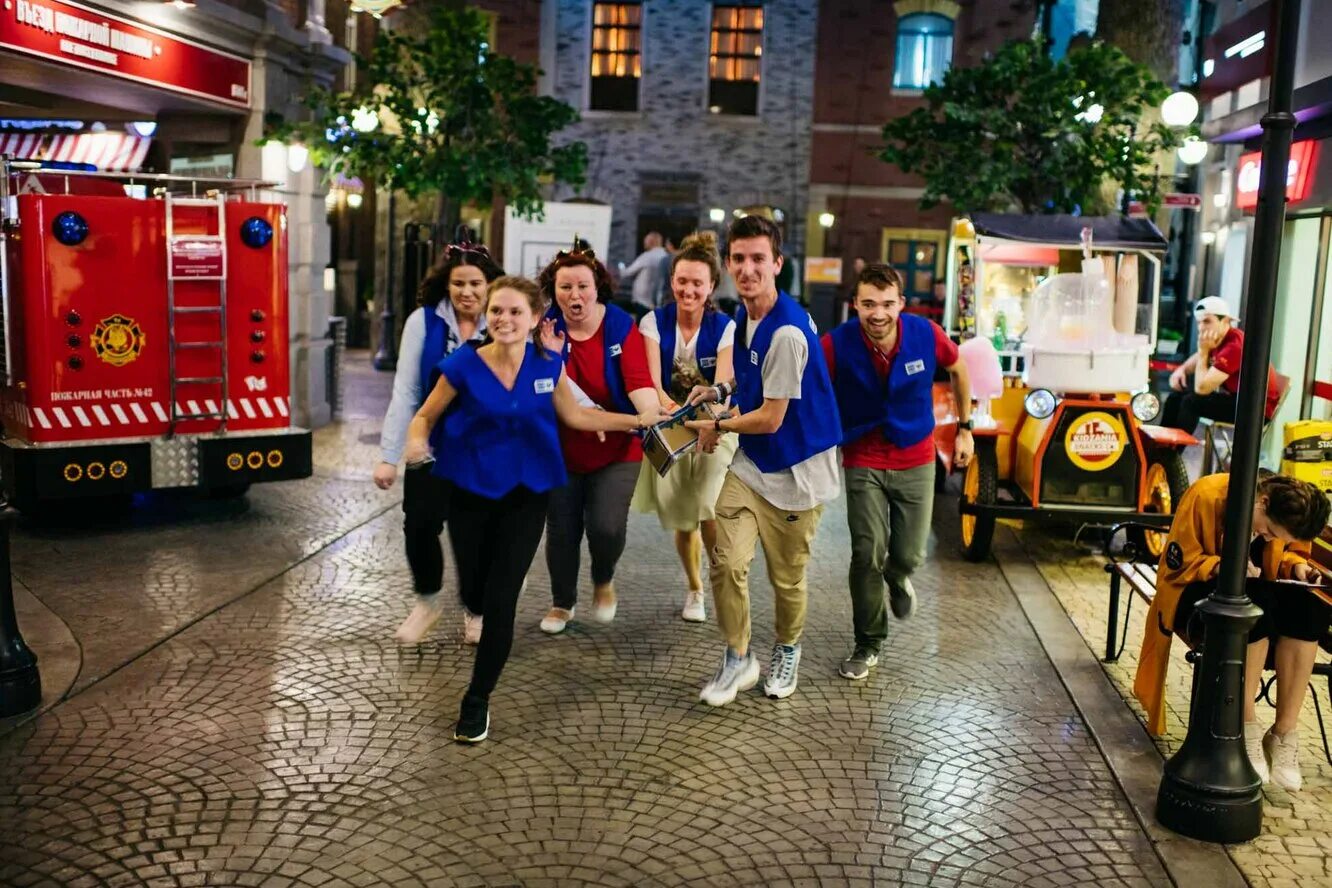 парк кидзания в москве. кидзания хорошо. кидзания город профессий. парк кидзания в москве. кидзания хорошо.