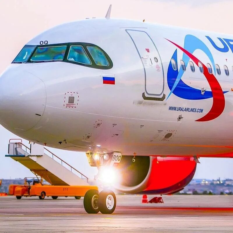 Corporate uralairlines ru. A321neo Уральские авиалинии. А321 Нео Уральские авиалинии. А320 Нео Уральские авиалинии. Ural Airlines Авиапарк.