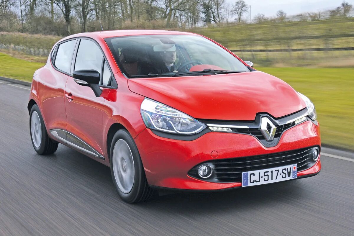 Renault tce. Renault Clio 0.9. Renault Clio 1.0. Renault Clio Joy 1.0 SCE 65 bg. Renault Clio 2022.