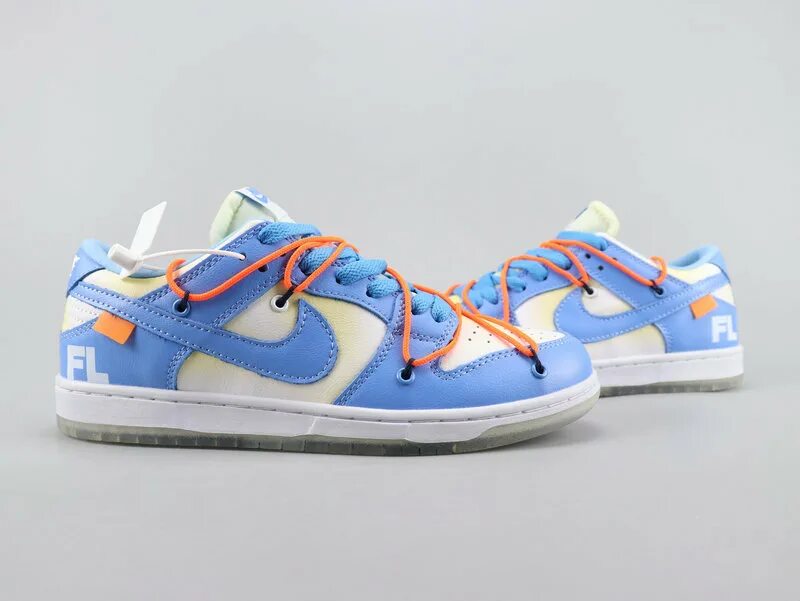 Найк с голубем. Nike Dunk Low off White 50. Futura x Nike Dunk Low. Nike Dunk Low x off-White Blue. Nike Dunk off White Blue.