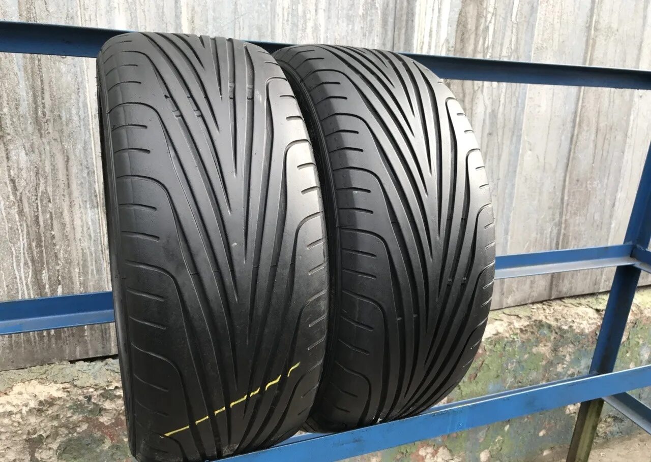 Сколько стоит резина 18 радиус. Toyo PROXES t1. Goodyear Eagle f1 GS-d3. Toyo PROXES t1r 225/50 r17. Шины летние 205/55 r16 Гудиер Goodyear.