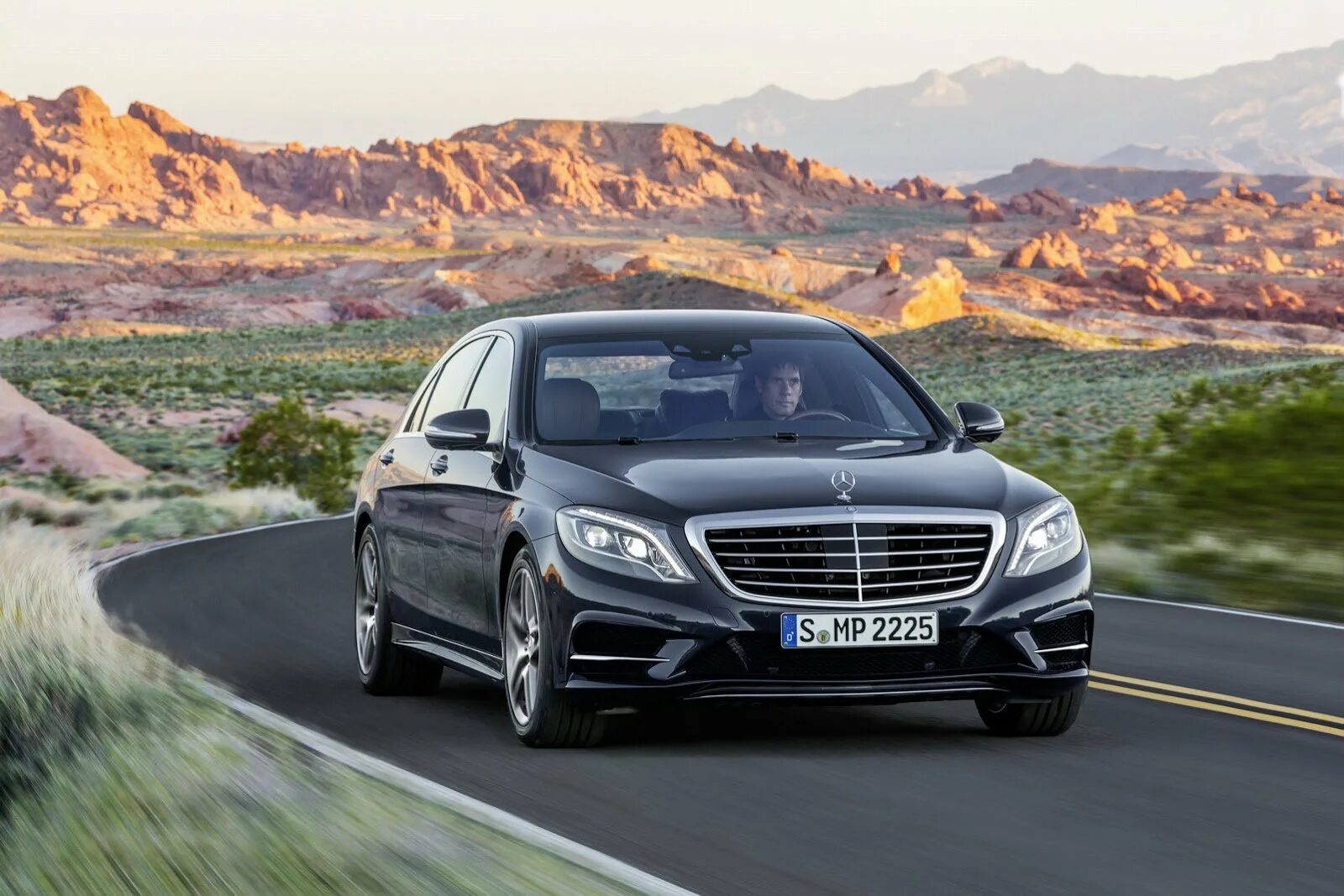 Купить мерседес s класс новый. Mercedes Benz s class w222. Мерседес-Бенц s класс w222. 2013 — Mercedes-Benz s-class (w222). Мерседес-Бенц s класс w222 2013.