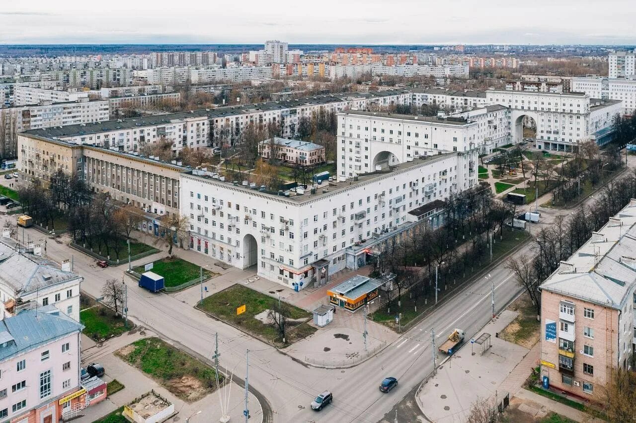 Автозаводский центр занятости нижний новгород. Соцгород автозавода нижний новгород. серобусыгинский квартал нижний новгород. серобусыгинский дом в нижнем новгороде. автозаводский район нижний новгород серобусыгинский дом.