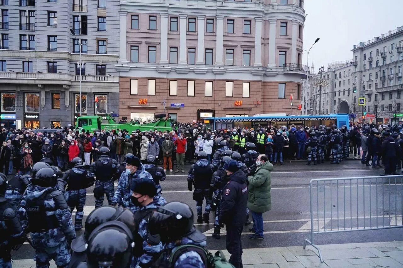 23 января 2019. Протесты в Москве 23 января 2021. Протесты в Москве 2021. Пушкинская площадь Москва митинг 23. Митинг на Пушкинской площади.