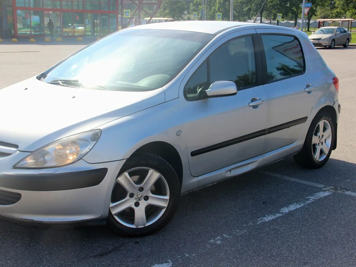 Пежо 307 2007. Peugeot 307. Peugeot 307 1. Peugeot 307 hatchback. Пежо 307 рестайлинг хэтчбек.