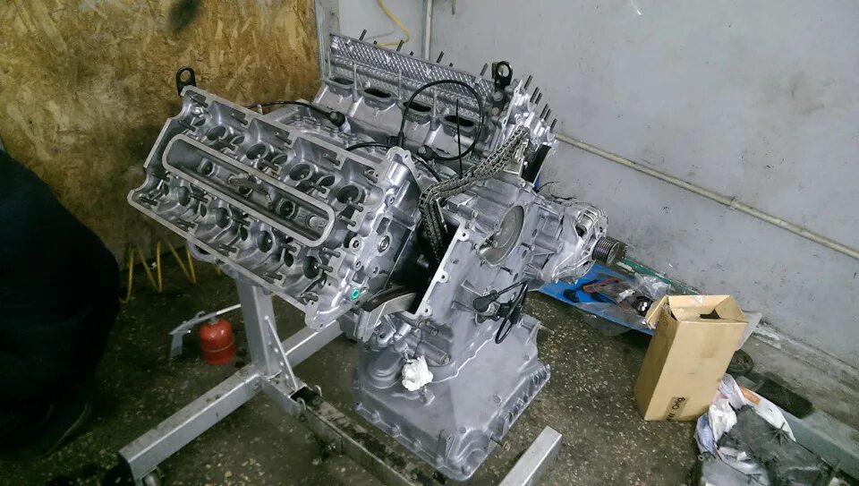 М 62 б 44. М62 бмв 4. Bmw m62b44tu двигатель поддон. М62б44 редуктор. Мотор м62 4.