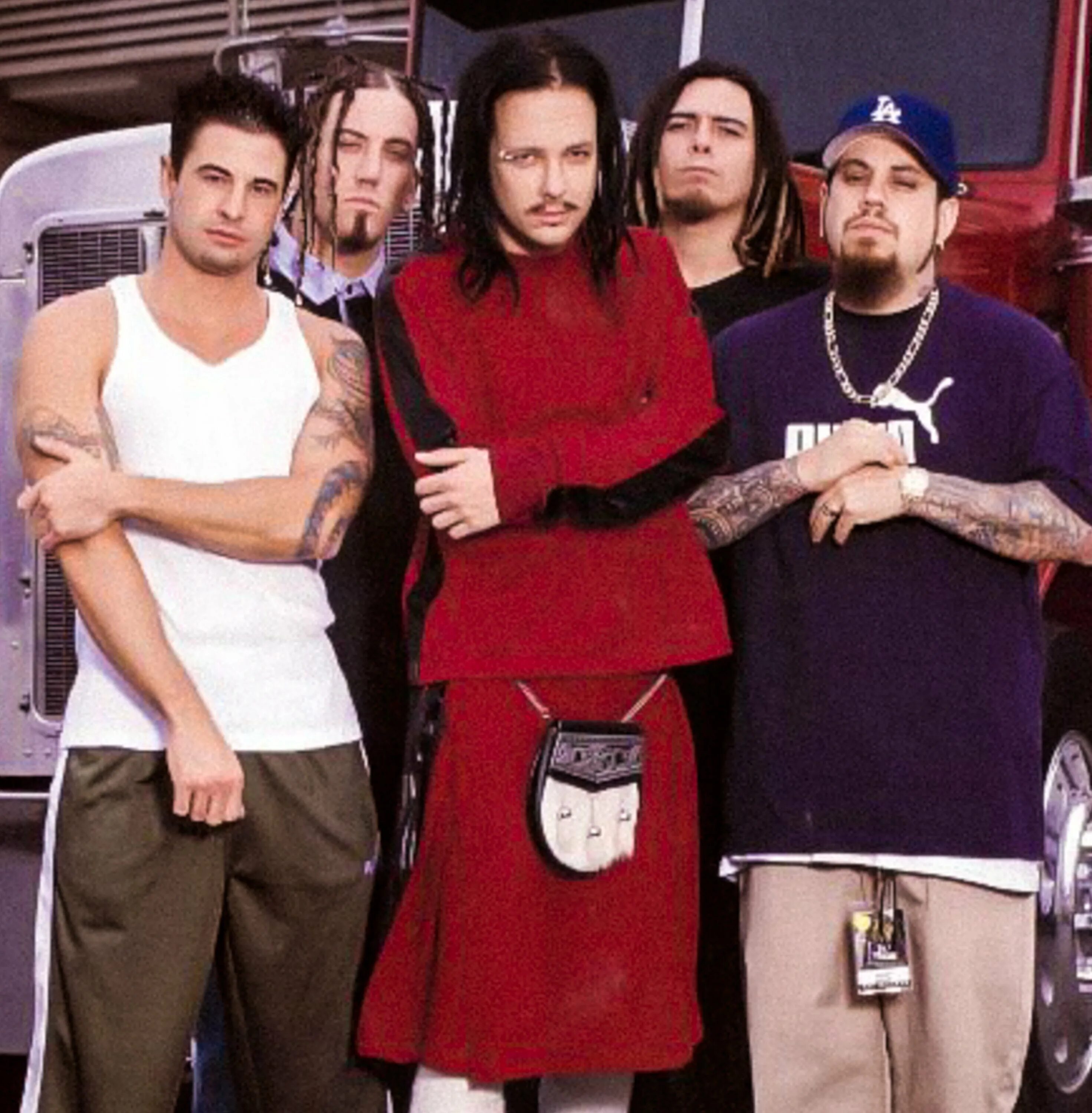 Korn Puma. Korn 1997. Korn Daddy. Korn клипы. Korn here