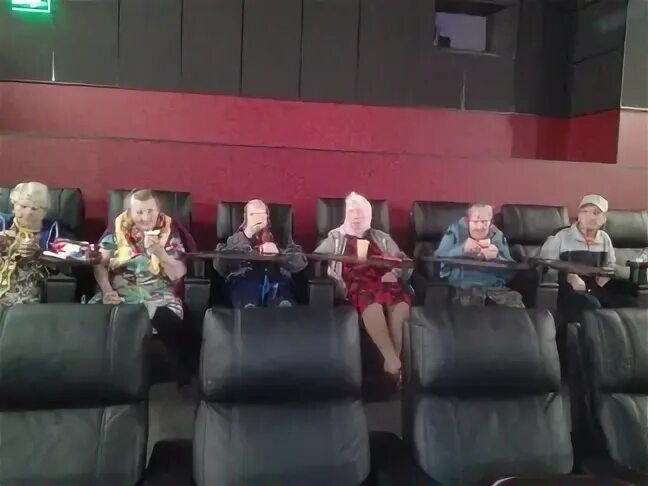 сити молл кинотеатр тюмень расписание на сегодня. сити молл кинотеатр тюмень расписание на сегодня. кинотеатр каро 6 тюмень. сити центр алапаевск. атмос синема сити молл.