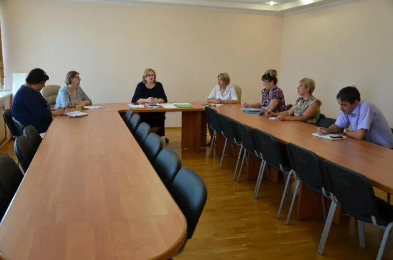 Большаев евгений оренбург. Ивлева избирательная комиссия оренбургской области. Сайт оренбургского избиркома. Сайт оренбургского избиркома. Сайт оренбургского избиркома.