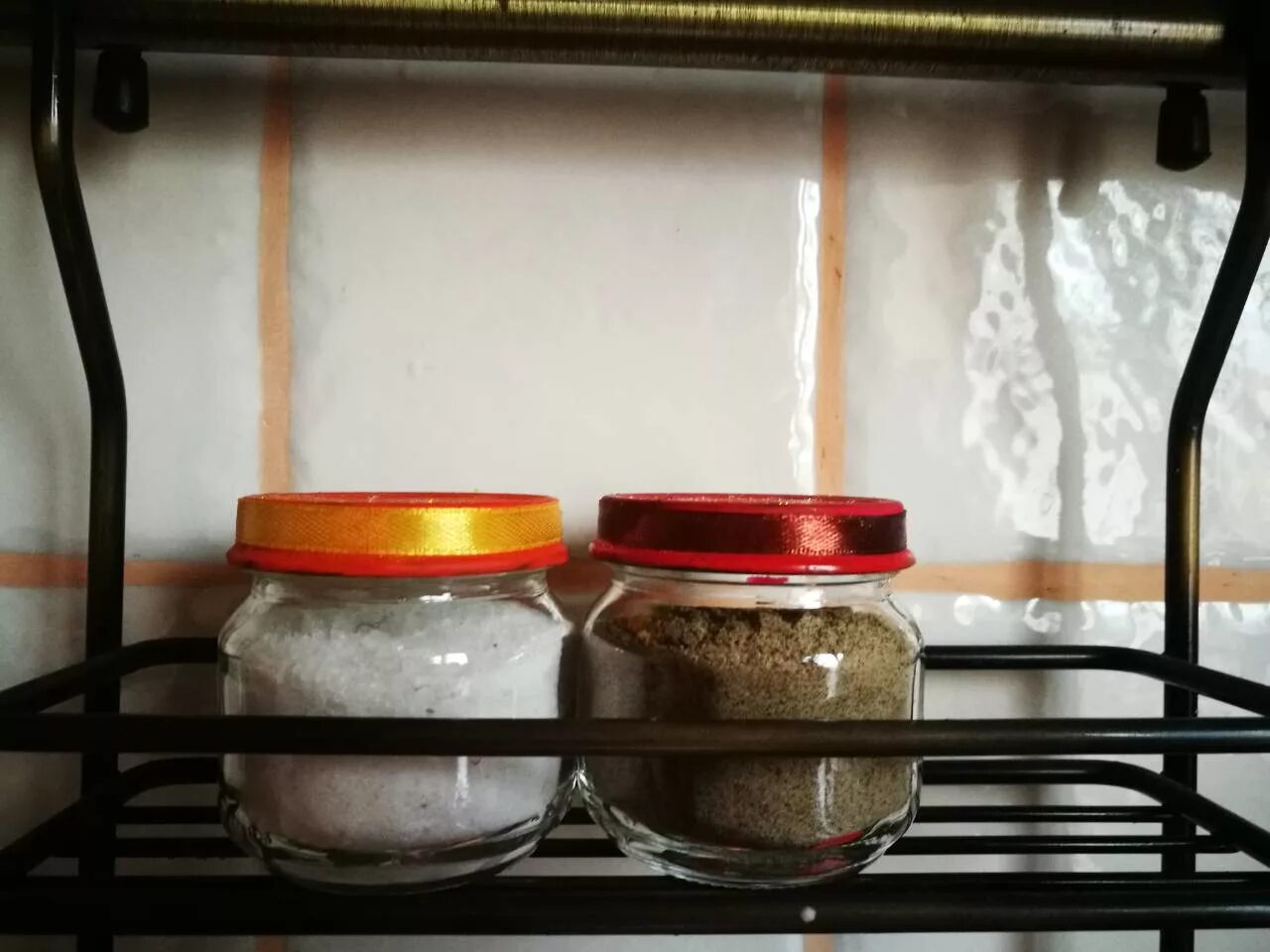 Баночки из под детского питания как использовать. Баночки от детского питания для специй. баночки от детского питания для приправ. банки из под пюре для специй. баночки для специй из под детского питания.