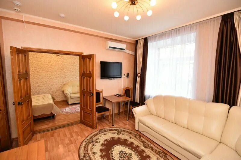 хостели яккасарае дешёвые. сколько стоят комнаты барнаул. астерия воронеж улица маршала неделина 27в. астерия спа 3 воронеж гостиница. проспект строителей 18 барнаул.