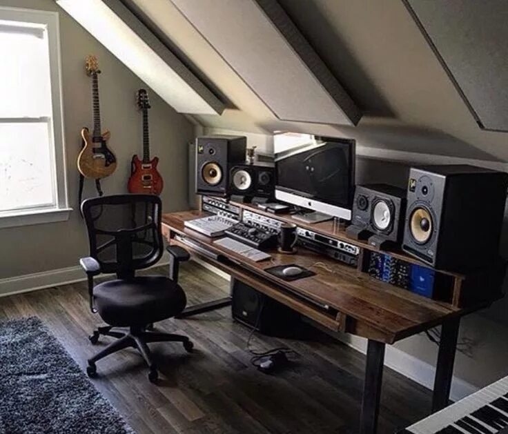 Мини студия звукозаписи. Музыкальная студия. Комната звукозаписи. Loft studio студия звукозаписи. Behringer home studio.