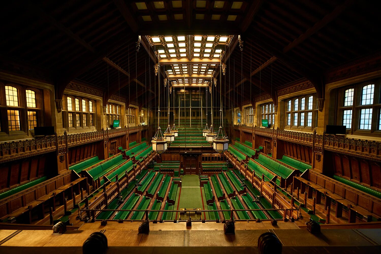 House of commons uk. Парламент англии палата общин. Палаты общин (house of commons). House of lords and house of commons. Зал палаты общин великобритании.