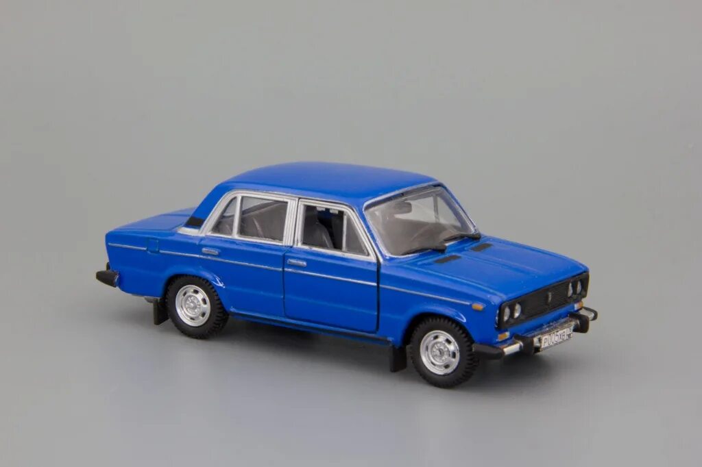 Пластиковая жигули. Игрушка ссср ваз 2103-2106. Модель ваз 2107 ссср большая. Ваз 2106 1 43. Пластиковая жигули.