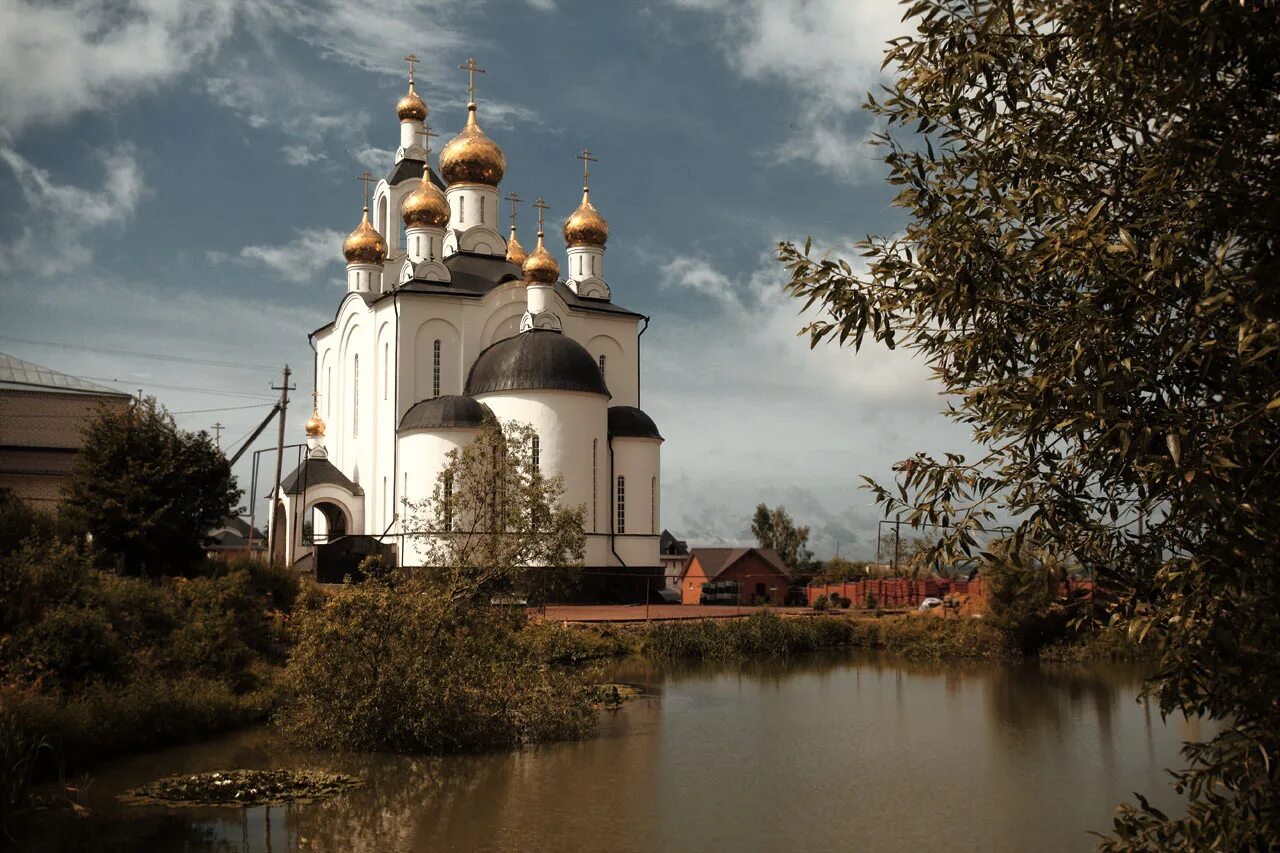 Свято варсонофиевский монастырь мордовия. Свято-Варсонофиевский женский монастырь. Варсонофьевский монастырь Мордовия. Покров селище монастырь в Мордовии. Зубова Поляна монастырь.