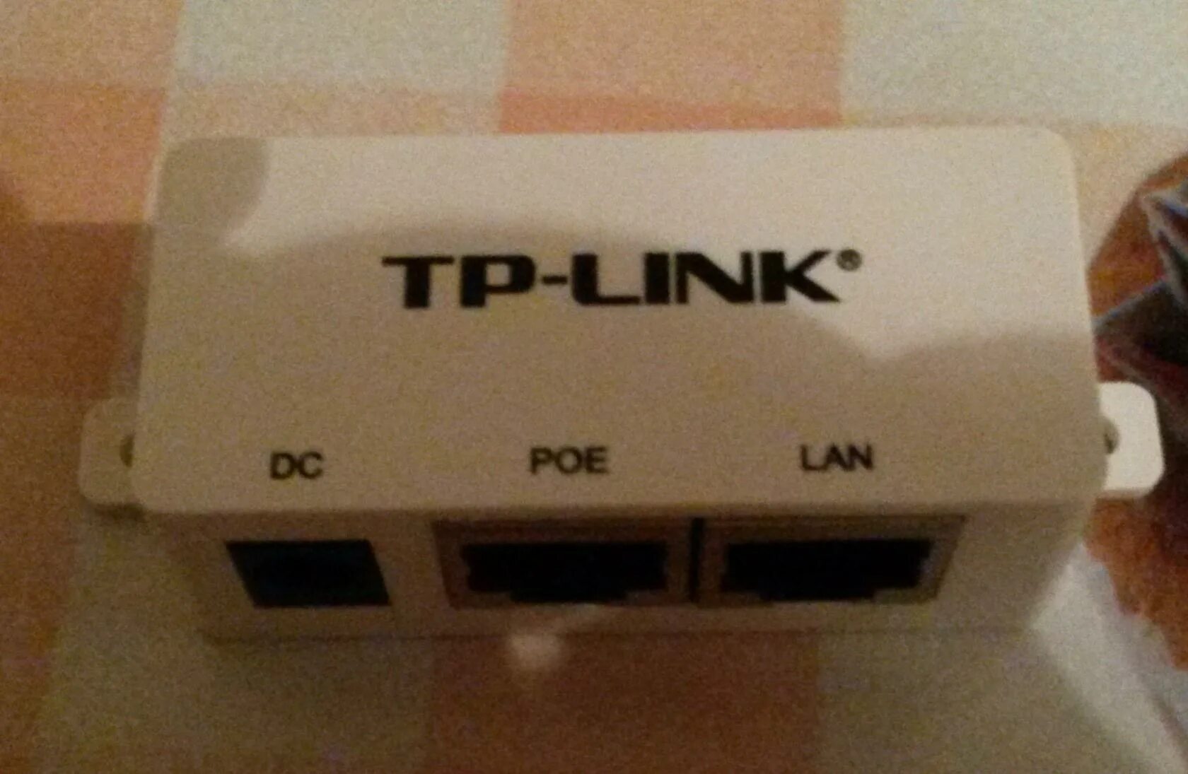 Poe инжектор tp link. TP link POE lan блок питания. Адаптер Power over Ethernet TP-link. TP-link DC POE lan 12v. POE инжектор 12v TP-link.