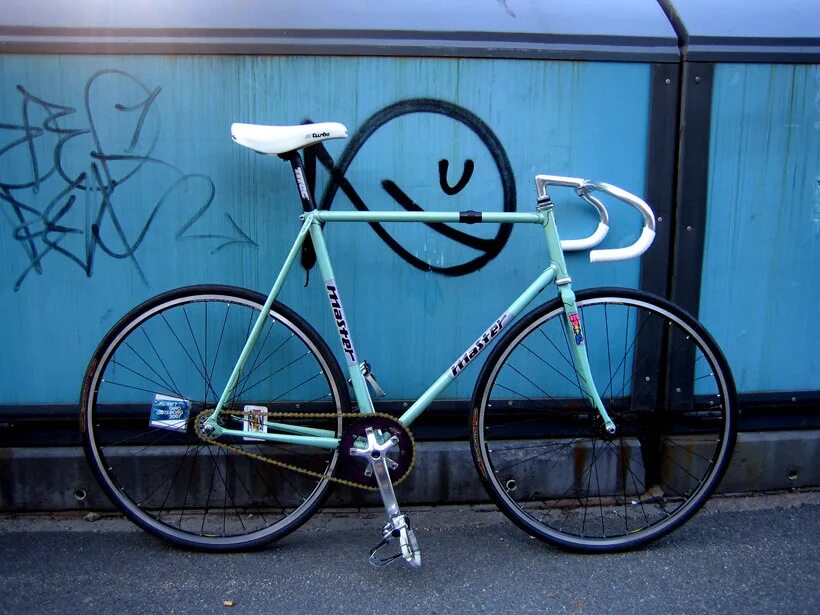 ХВЗ фиксед Гир. Фиксед Гир Gray. Седло Fizik fixed Gear. Panasonic fixed Gear. Fixed саратов