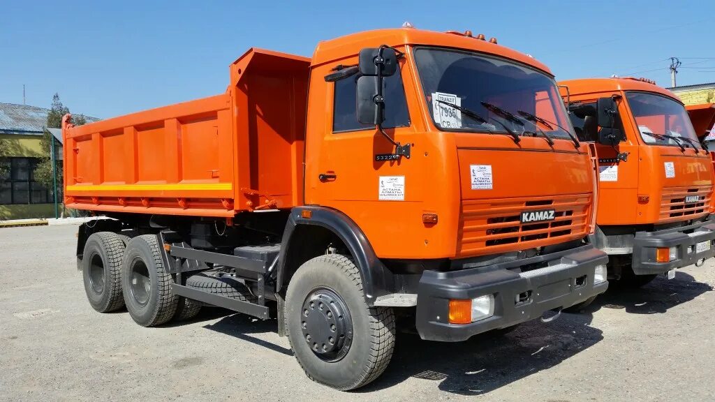 Грузовой самосвал шахман. Характеристики камаз 45142. Маз-5516 самосвал. Камаз шахман самосвал. Авито новосибирск самосвал.