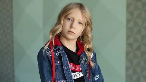 Блоггер 9 лет