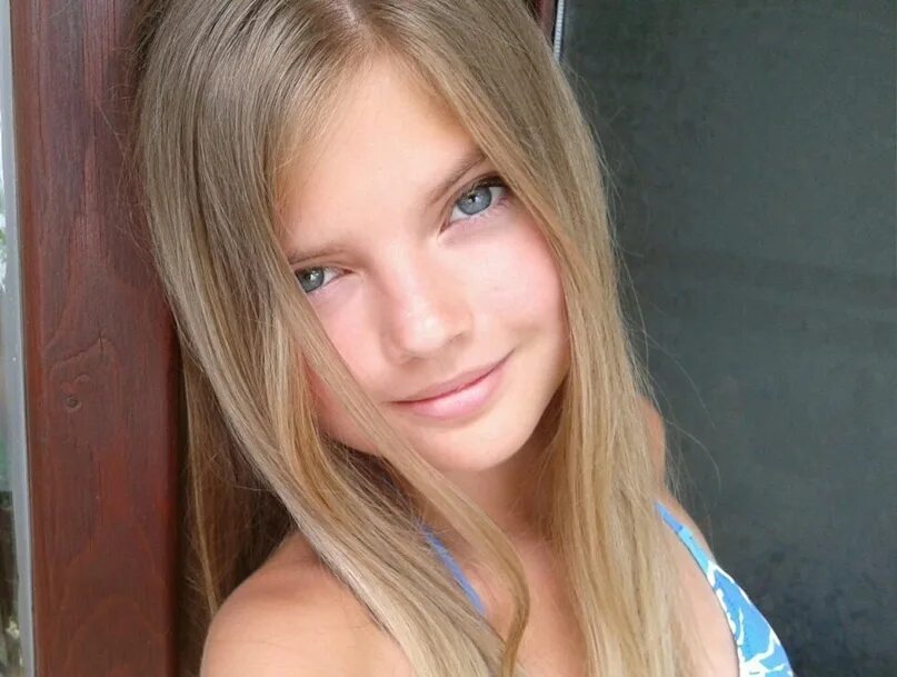 Cute russian video. Сиенна аквамарин. Cute russian video. Красивые девушки вологды фото. Красивые деревенские девушки.