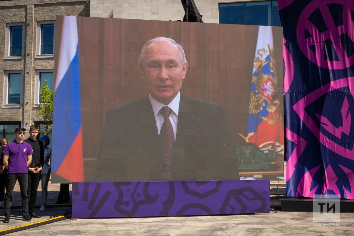 Минниханов игры будущего. Будущее путина. россия будущего. россия в будущем.