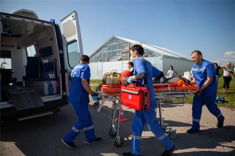 работа бригады скорой помощи. специализированные бригады скорой помощи. какие бригады скорой. реанимационная бригада скорой помощи. какие бригады скорой.