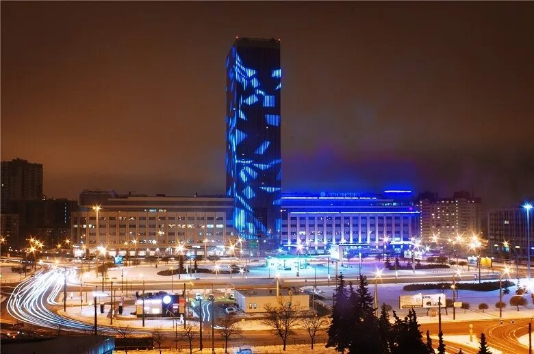 Офис в "Лидер Тауэр" - г Санкт-Петербург, пл Конституции, д 3 к 2 - аренда и про