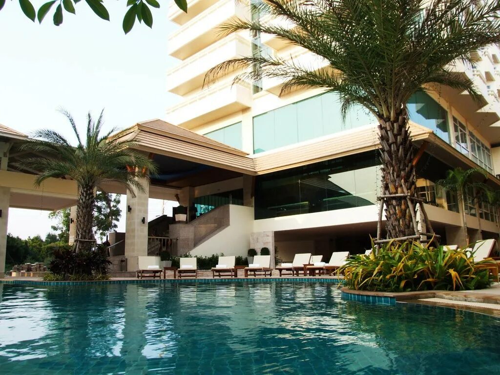 Сиа бриз джомтьен резорт паттайя рядом есть рынок. Sea breeze jomtien resort 3 таиланд паттайя. Sea pattaya jomtien. Сиа бриз таиланд паттайя. Sea pattaya jomtien.