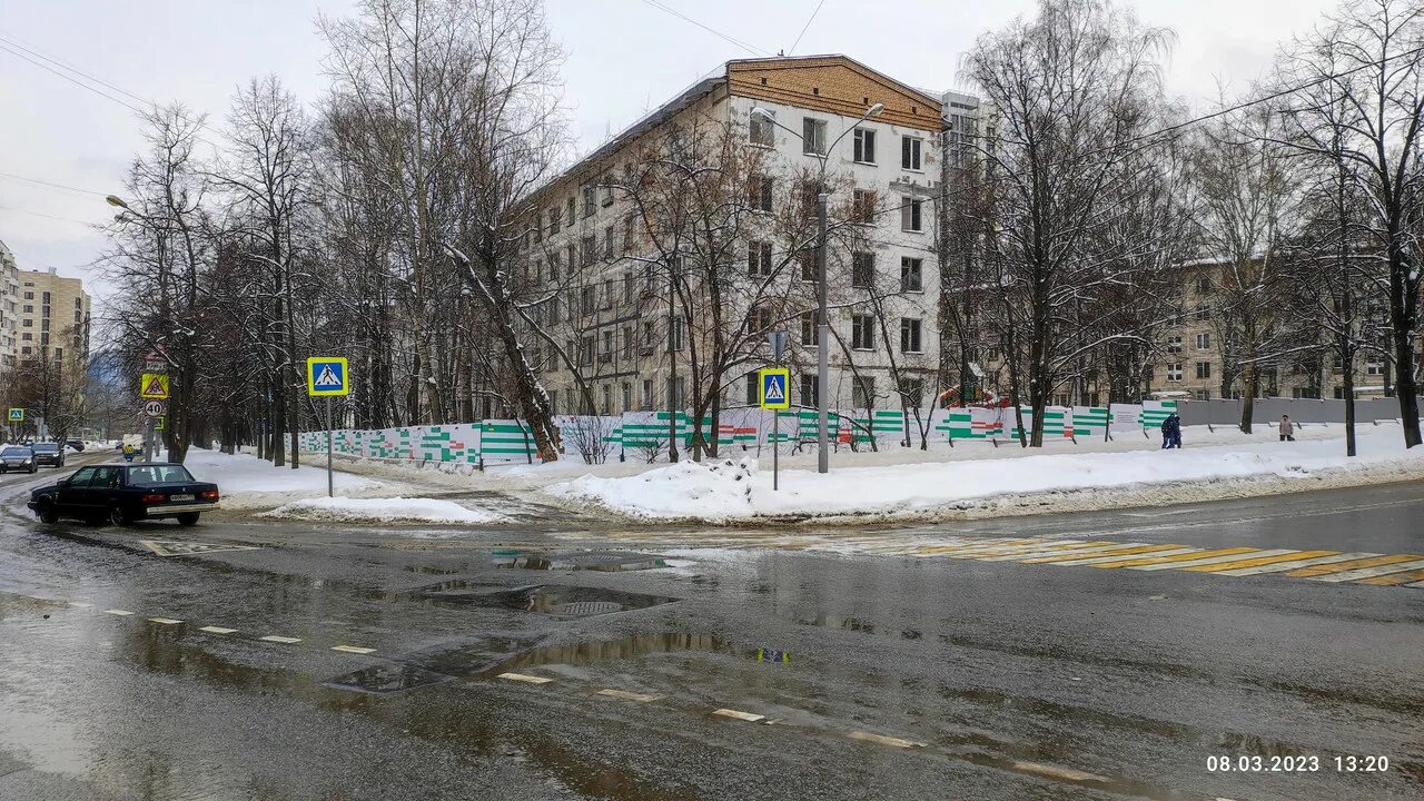 Зюзино пятиэтажки. Снос пятиэтажек Зюзино. Зюзино дорога большая Юшуньская Азовская улица реновация. Дом под снос.