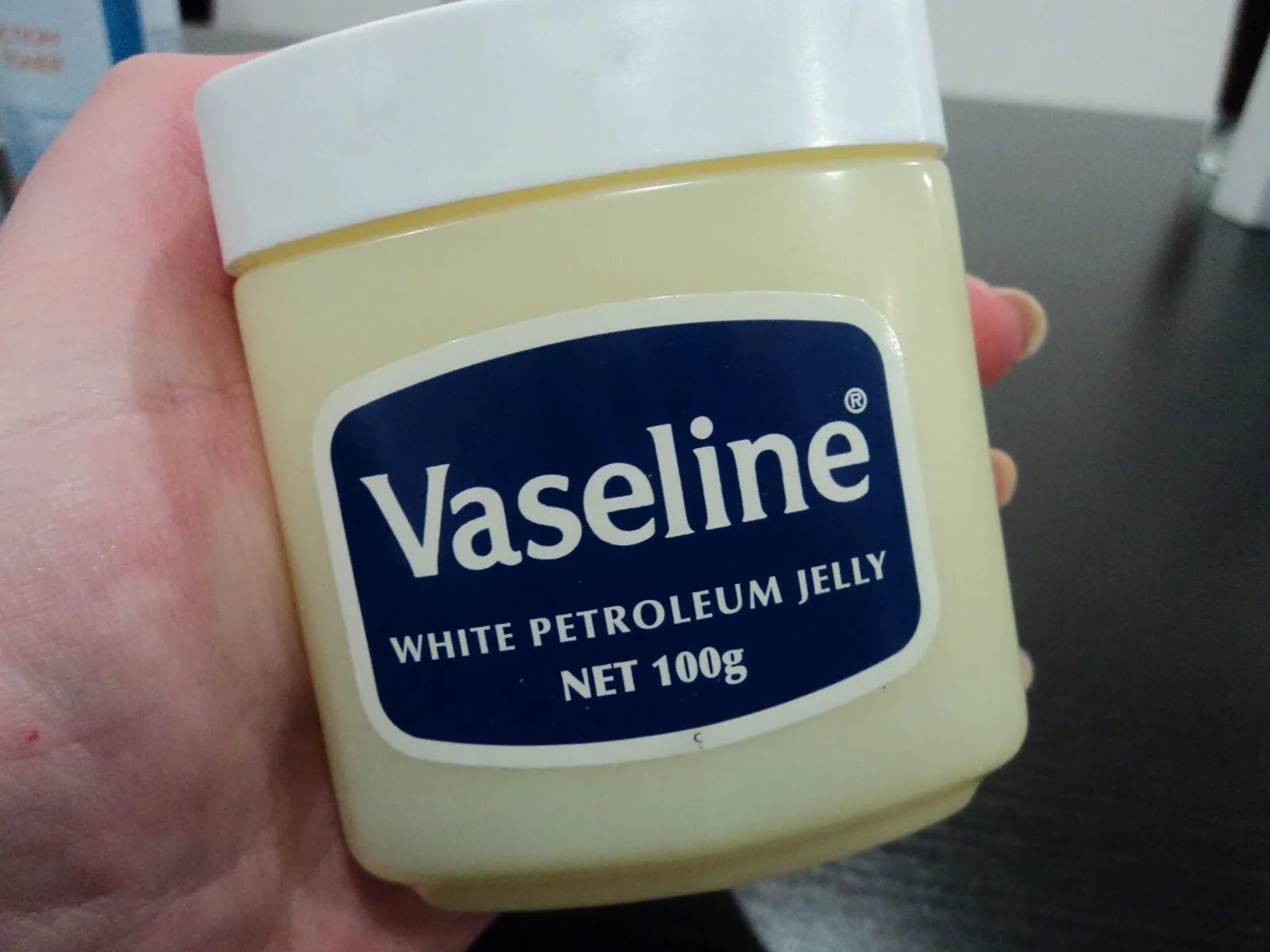 Вазелин. Вазелин ласка. Вазелин норка. Норка косметический вазелин. Petroleum jelly