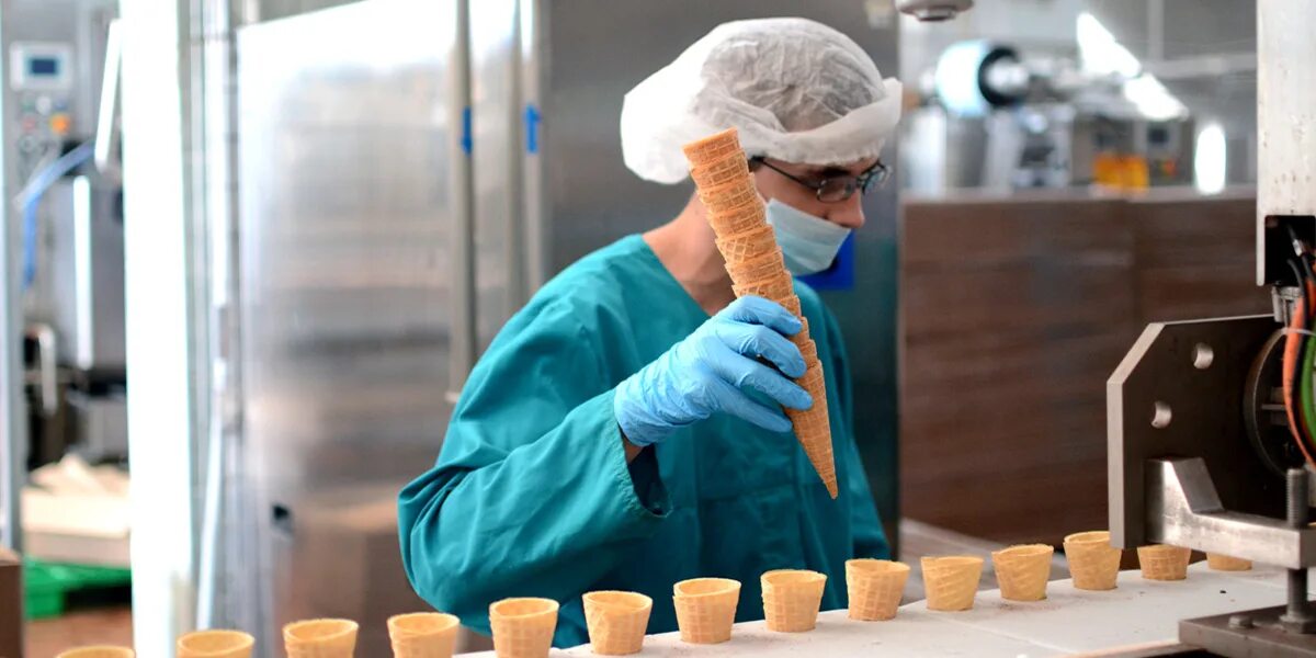 Оборудование для пищевой промышленности. Конвейер для пищевой промышленности. Производство пищевых продуктов. Пищевая промышленность японии. Современное пищевое производство.