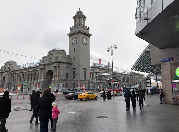 киевского вокзала 3. ярославский вокзал комсомольская площадь. киевский вокзал, москва, площадь киевского вокзала, 1. киевский жд вокзал москва станция метро. площадь киевского вокзала метро.