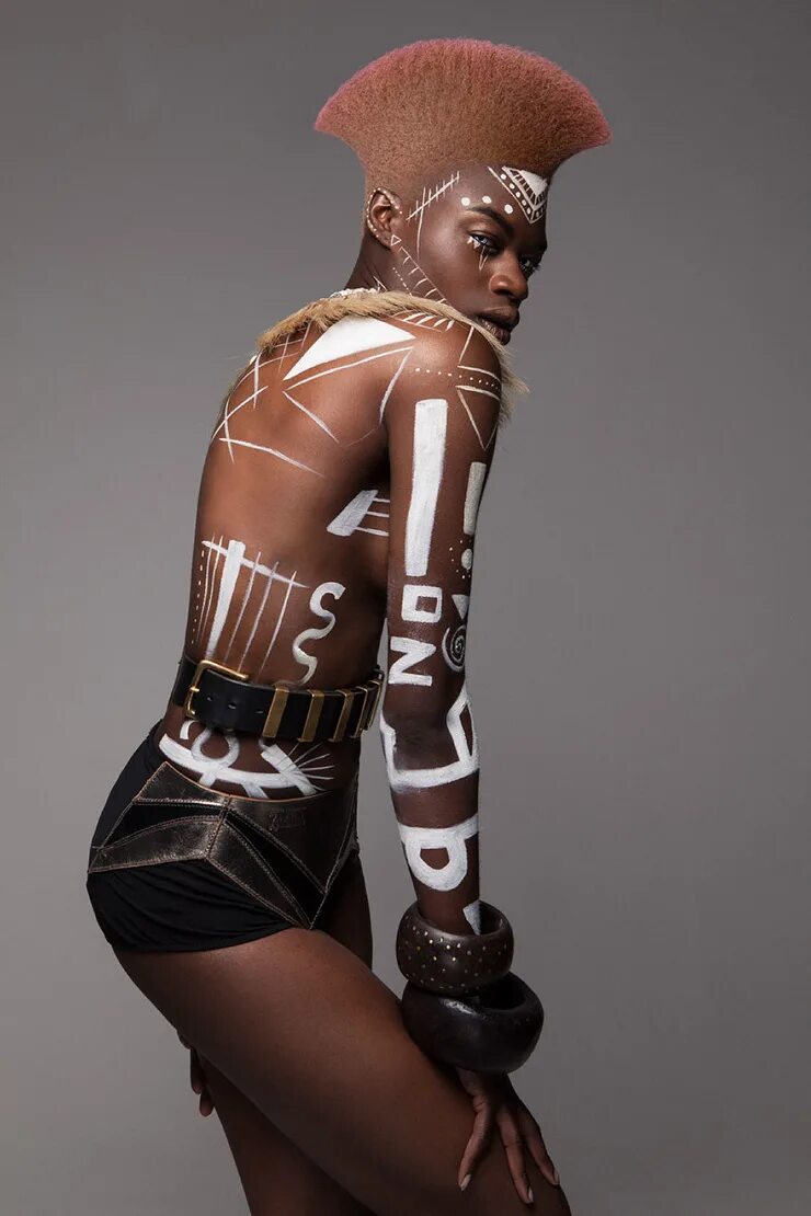 Афрофутуризм одежда. Африканское искусство. Эстетика afrofuturism. Афрофутуризм одежда. Afrofuturism.