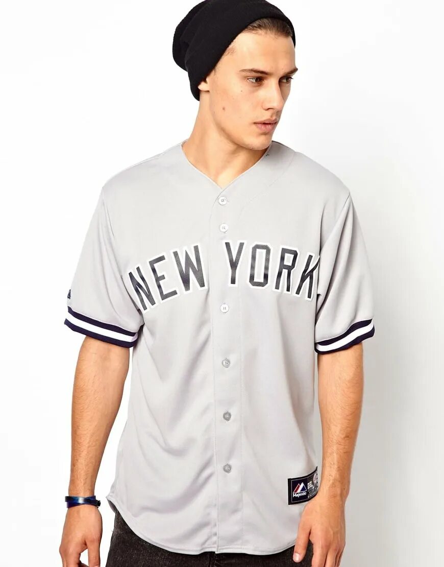 Бейсбольная футболка. Футболка бейсбольная мужская New York. Бейсбольная рубашка New York. Джерси Янки Бейсбол. Рубашка бейсбольная мужская.