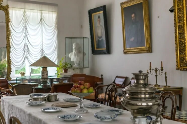 Inspiring home of Leo Tolstoy - Airbnb