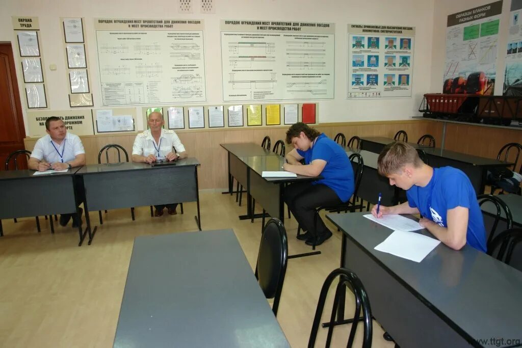 тамбовский техникум железнодорожного транспорта, филиал ргупс. ргупс техникум железнодорожного транспорта. волгоградский жд техникум в ворошиловском районе. ргупс техникум железнодорожного транспорта. железнодорожный техникум томск.