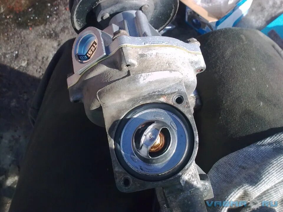 термостат vernet passat b3. термостат фольксваген пассат б3 1. термостат пассат б3 1. 8. крепление радиатора пассат б3 дизель.