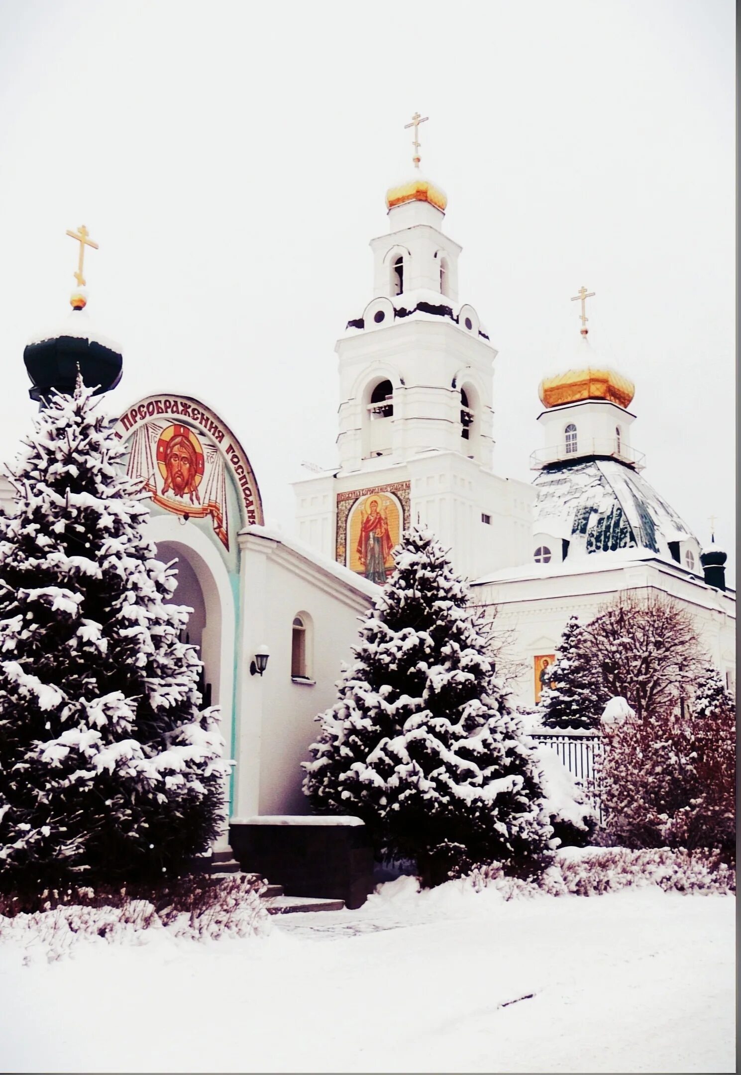Храм преображения господня уктус. Храм в честь преображения господня на уктусе. Храм преображения господня уктус. Преображенская церковь (екатеринбург). Храм преображения екатеринбург уктус.