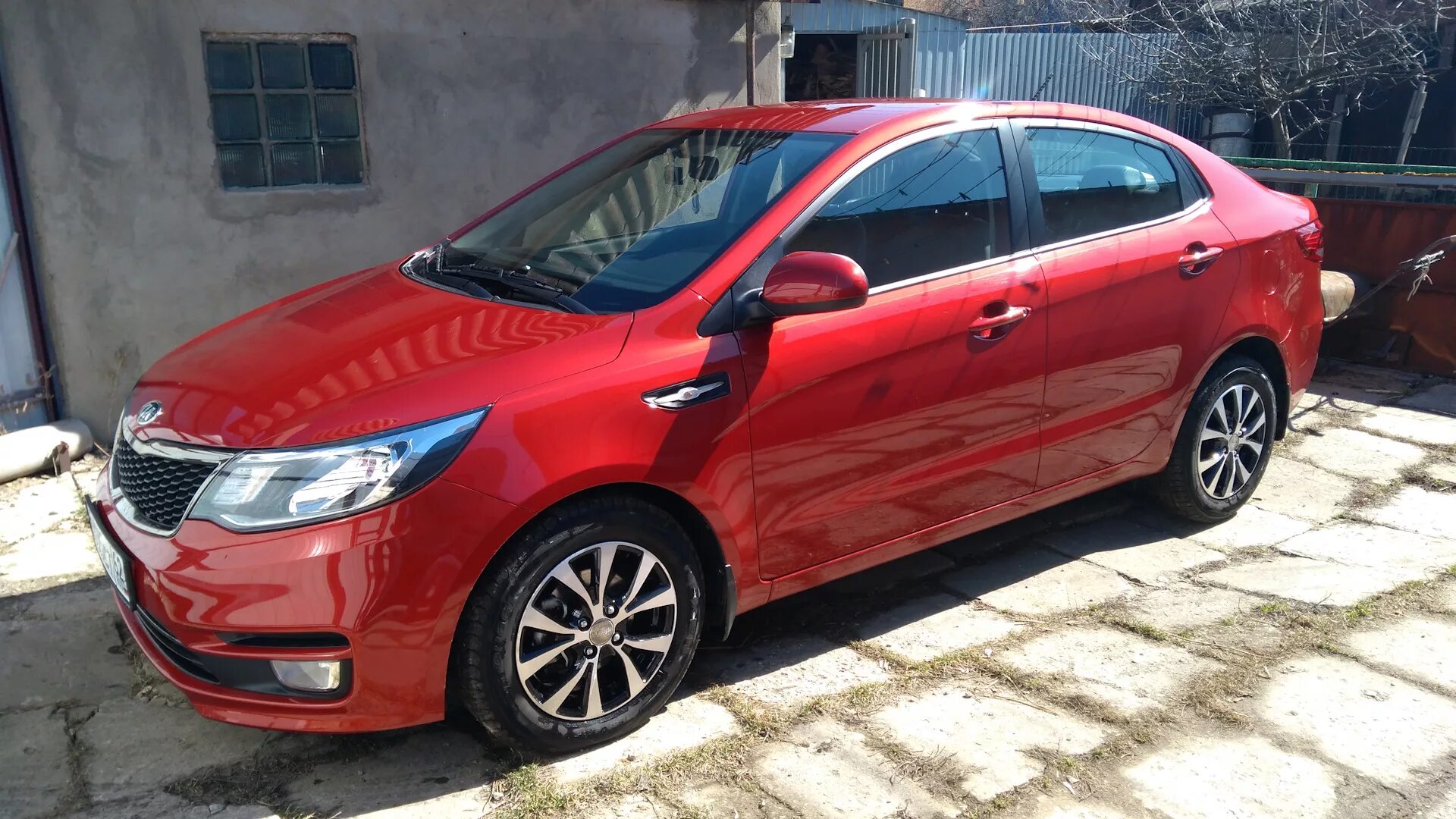 Kia Rio 4 r15. Kia Rio Red 2021. Киа Рио 4 на 16 дисках. Kia Rio диски КС 685. Rio б у купить