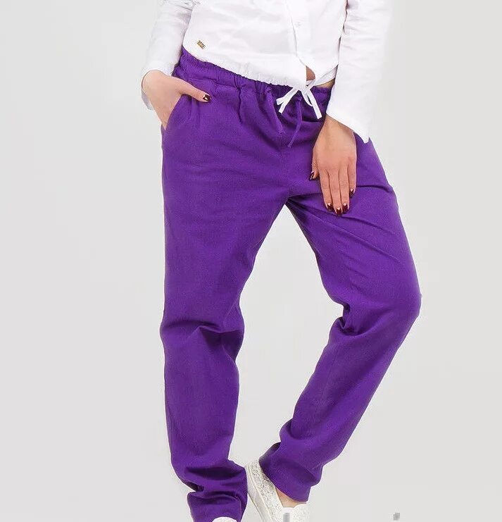 брюки спортивные женские цвет мятный. спортивные штаны мужские разноцветные. штаны адидас женские голубые. красные штаны мужские. лаймовые брюки карго.