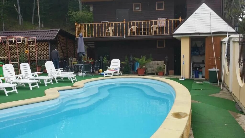 голубицкая высотная 33 премьера. премьер гостевой дом. отель премьер адлер. голубицкая азовское море гостиница. азовское море станица голубицкая отель премьер.