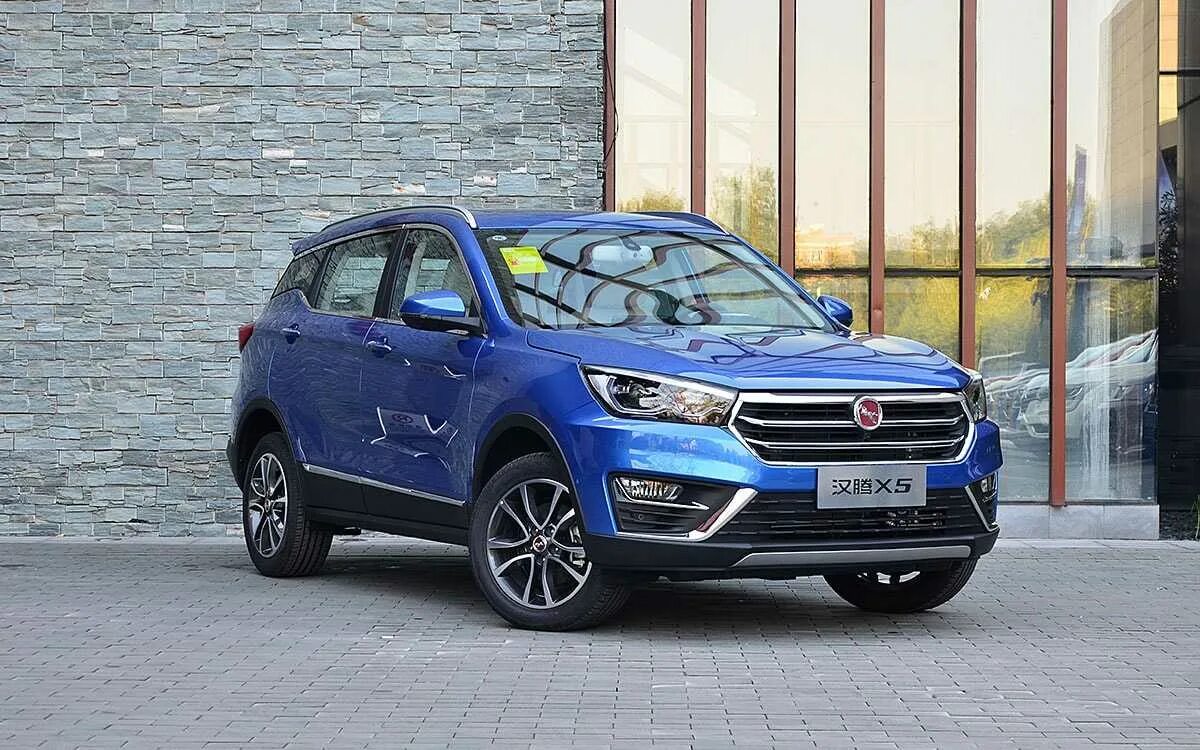 Кроссоверы до миллиона рублей. Hanteng x5. X5 китайский кроссовер. Китайский кроссовер BMW x5. Китайский кроссовер с 1.