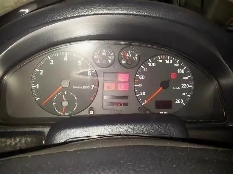 Снятие приборной панели Audi A4 8E