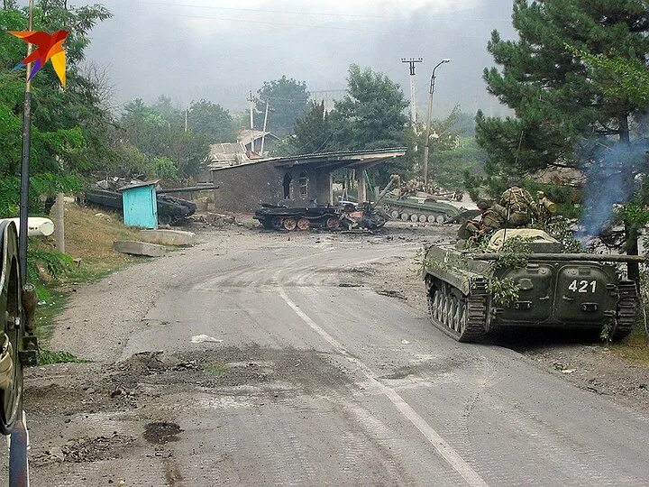 Военный конфликт в южной. Цхинвал август 2008. Южная Осетия Цхинвал 2008 год.