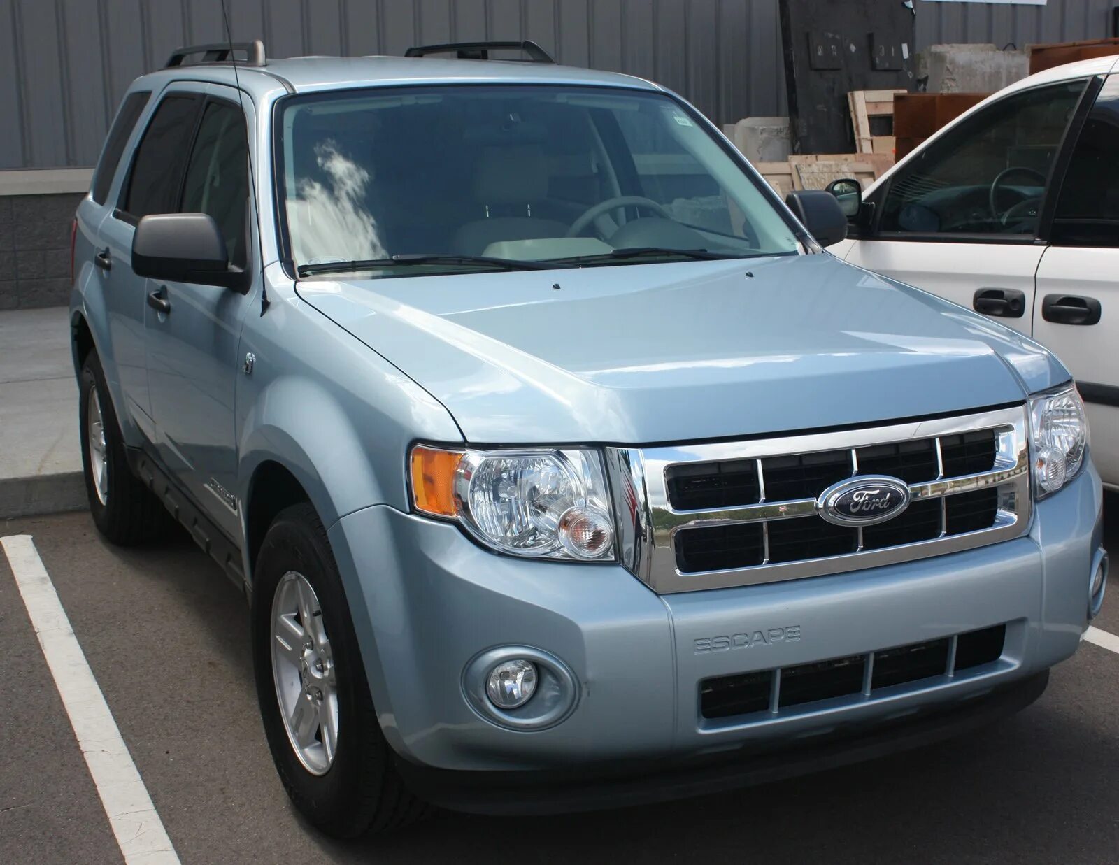 Ford Escape Hybrid 2008. Ford Escape Hybrid 2012. Форд Эскейп 2008 гибрид. Форд эскейп гибрид