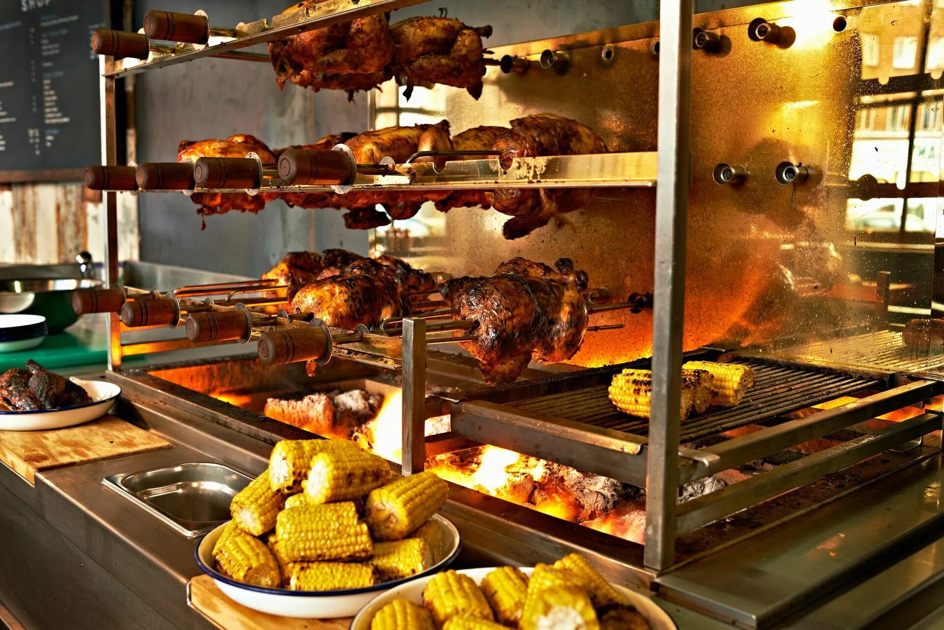 Chicken shop. Chicken shop. Чикен лондон. Чикен лондон. Brisket магазин.