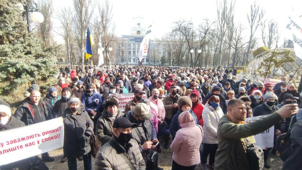 Херсонская новости последнего часа сегодня. Херсонская область митинг. митинг в херсоне. митинги протеста в херсоне. протесты в херсонской области.