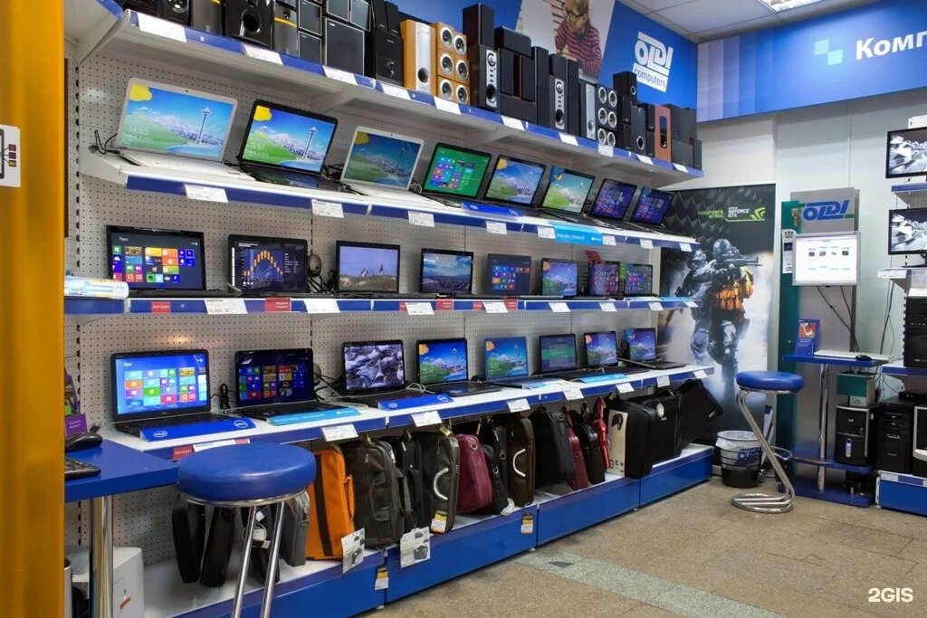 Компьютерный магазин работает. Компьютерный магазин. магазин компьютеров. компьютерный магазин москва. компьютерный супермаркет.