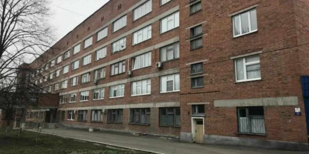 Пирогова 14 курск больница. Городской клинический роддом курск. Поликлиника бсмп курск. Мантуровская районная больница. Эндоцентр курган томина.